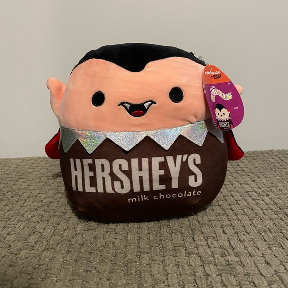 Halloween Vlad Squishmallow - Picture 1 of 2